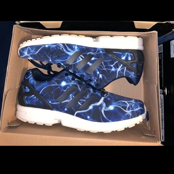 zx flux lightning blue